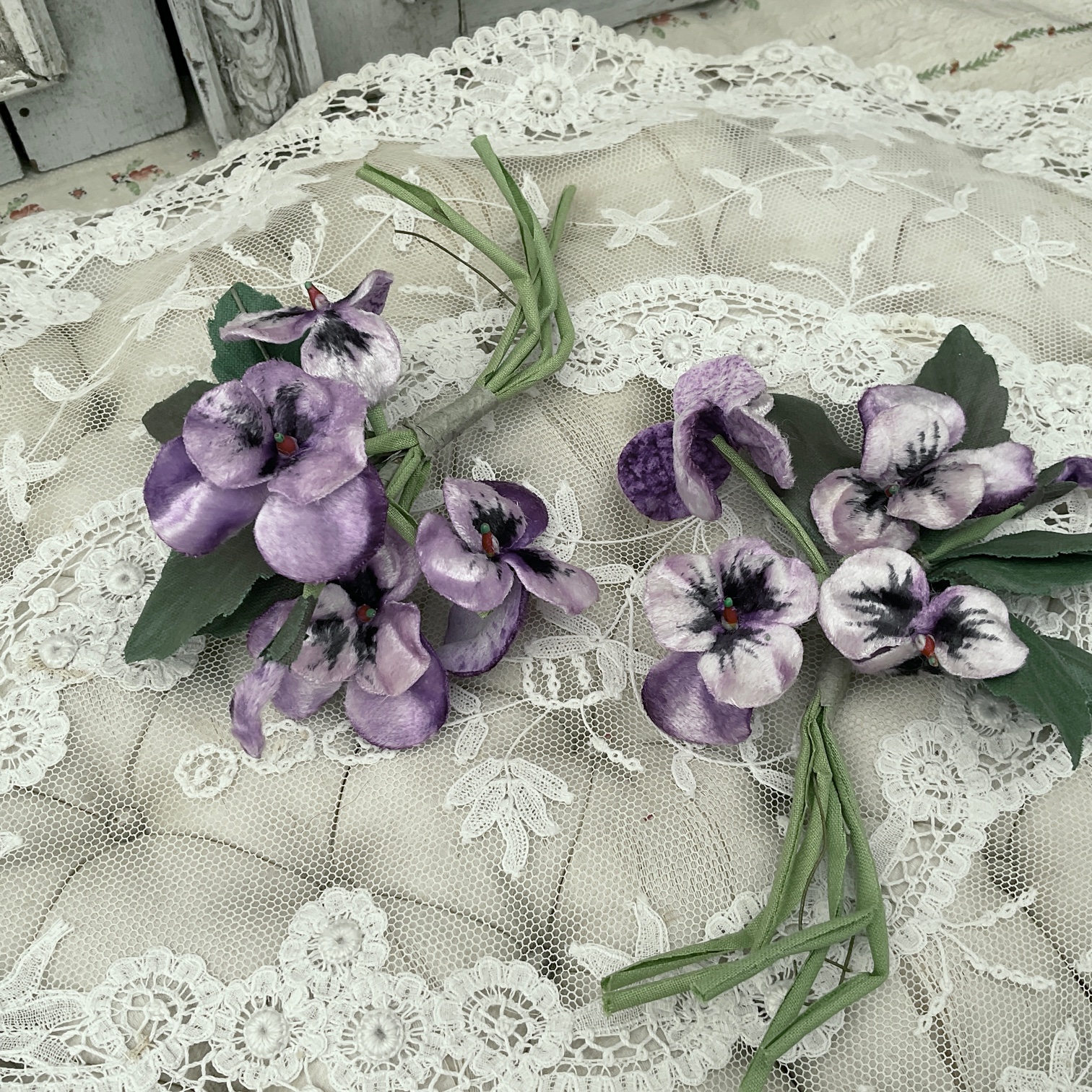 フランスアンティーク 1930年頃 濃紫〜薄紫 ベルベッドパンジー布花 2 